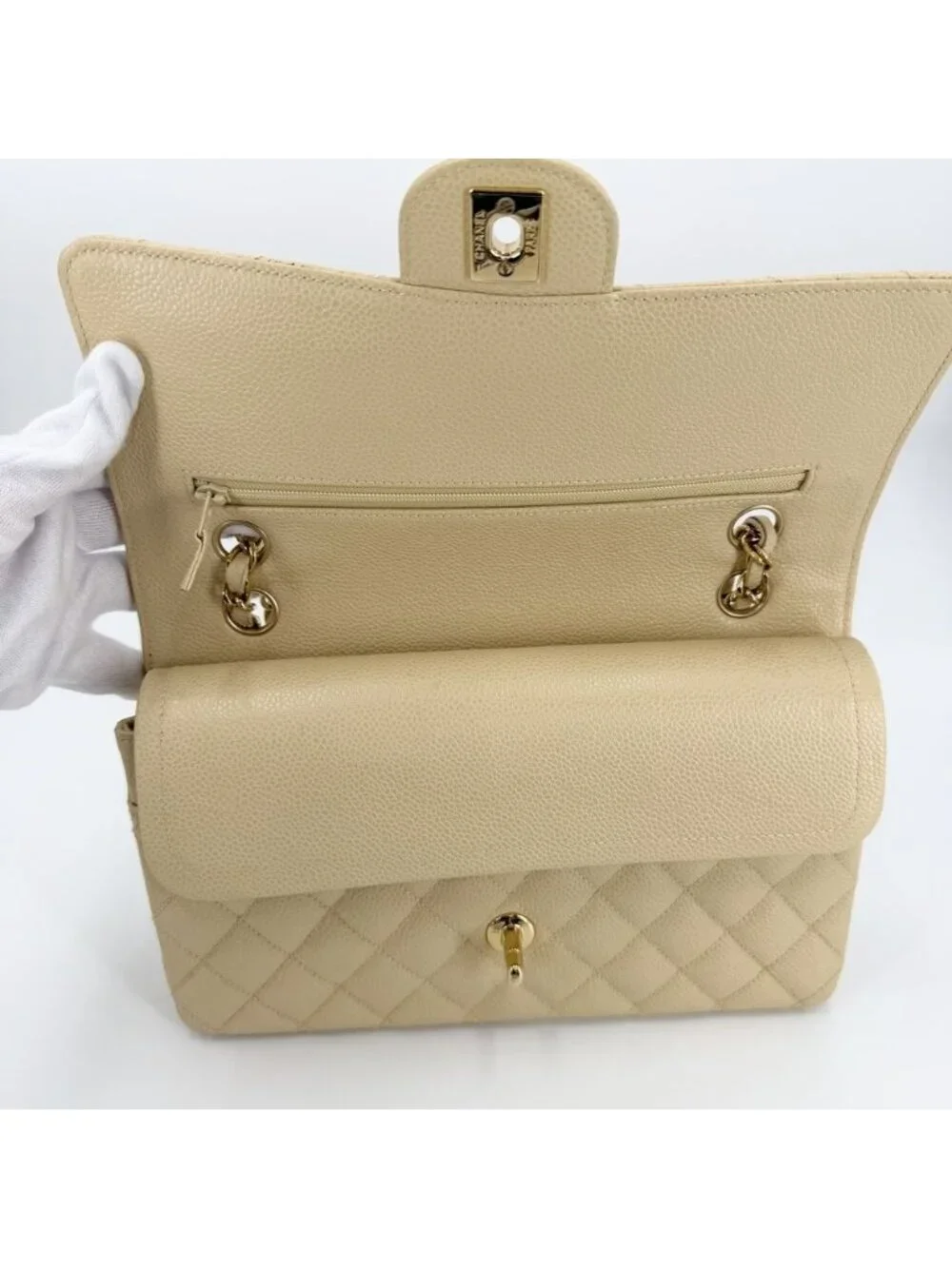 Chanel Shoulder Bag Quilted 25 Double Chain Flap Bag Crossbody CC Logo Turnlock